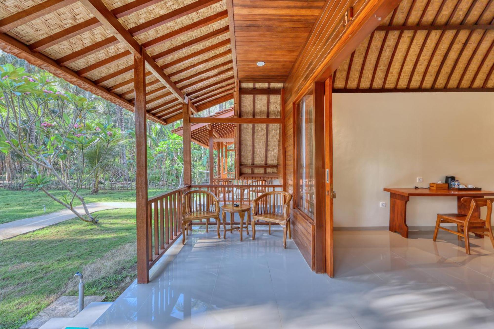 Puri Yalus Bungalow Toyapakeh Esterno foto
